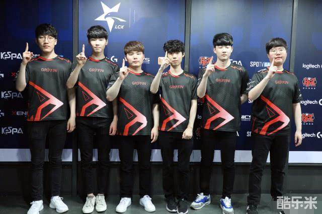 在报道中除 在报道中除